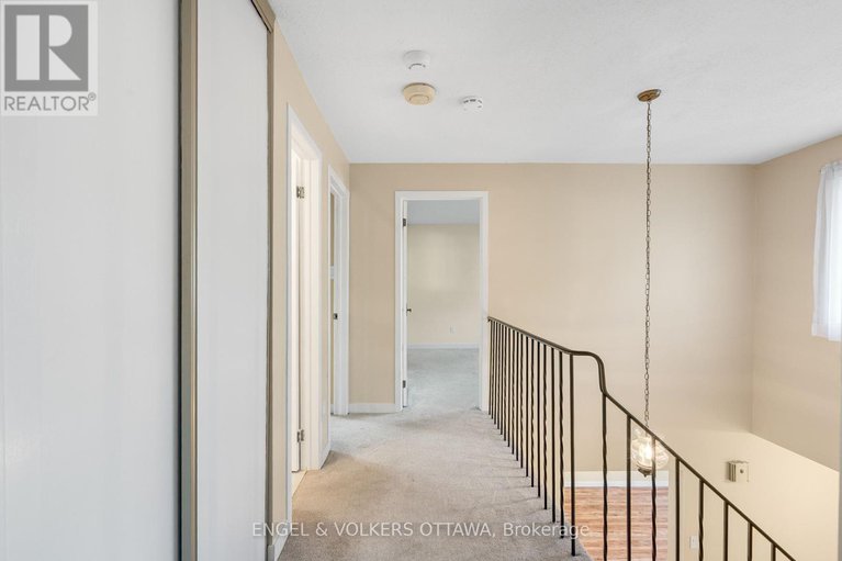 28886615/19-mcclure-crescent/katimavik/ottawa/ontario/K2L2H1_30