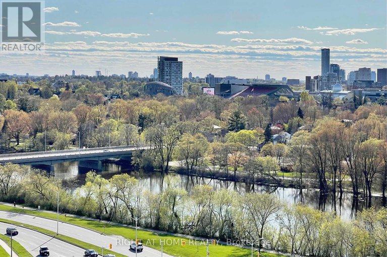 28856656/1705-1785-frobisher-lane/riverview-park/ottawa/ontario/K1G3T7_27