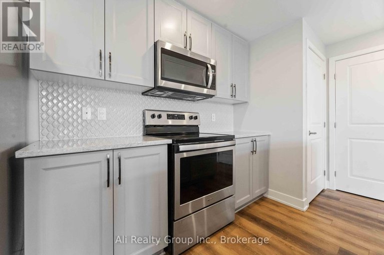 28983603/147-fairweather-street/leitrim/ottawa/ontario/K1T0M8_12