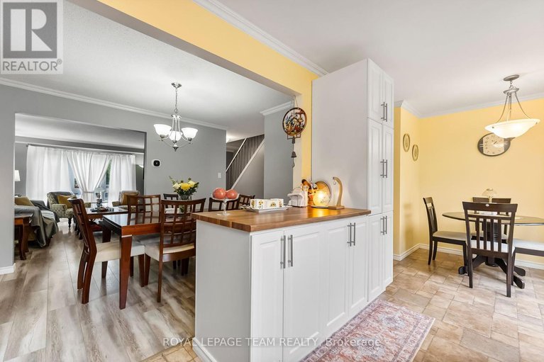 28451879/76-peary-way/katimavik/ottawa/ontario/K2L1Z8_14