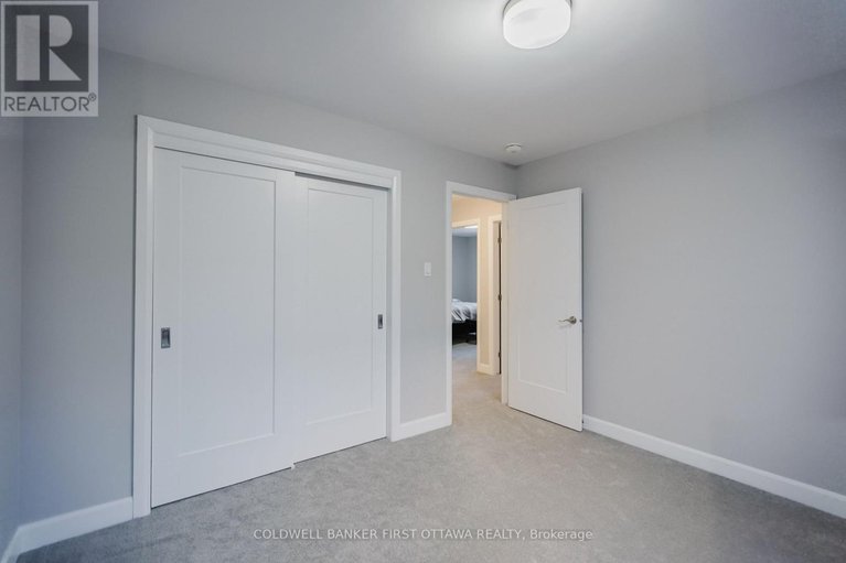 29363800/896-sendero-way/remainder-of-stittsville-area/ottawa/ontario/K2S2W8_38