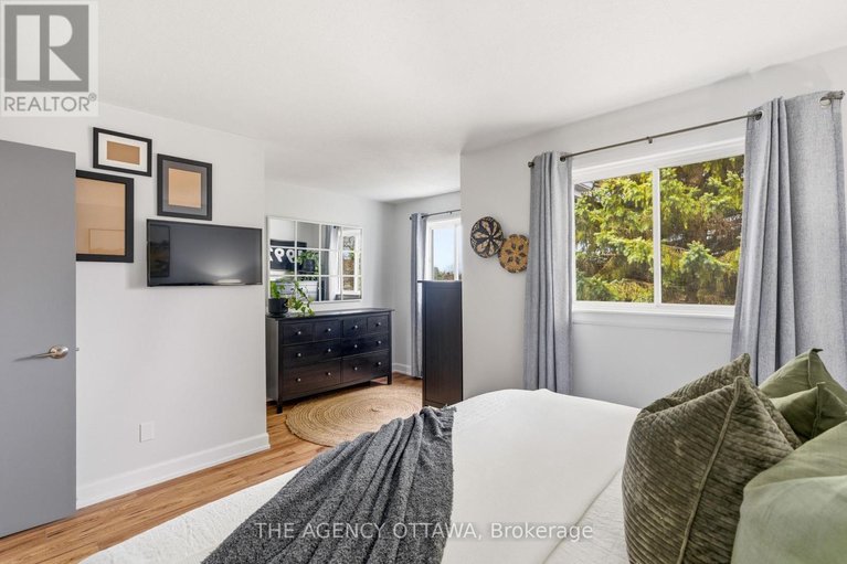 29677270/1625-bottriell-way/fallingbrookpineridge/ottawa/ontario/K4A1W5_28