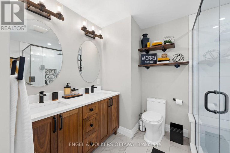 28926849/511-erinwoods-circle/stonebridge/ottawa/ontario/K2J5M5_22