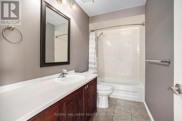 29344407/314-stoneway-drive/barrhaven-east/ottawa/ontario/K2G6G9_20