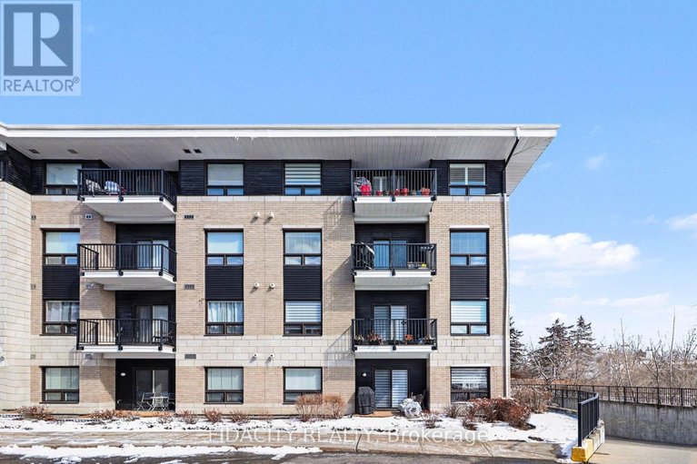 29602827/302-225-winterfell-private/hunt-club-park/ottawa/ontario/K1G4J1_1