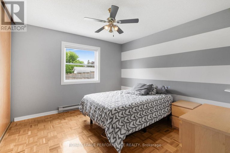 28348539/61-albert-street/embrun/russell/ontario/K0A1W1_15