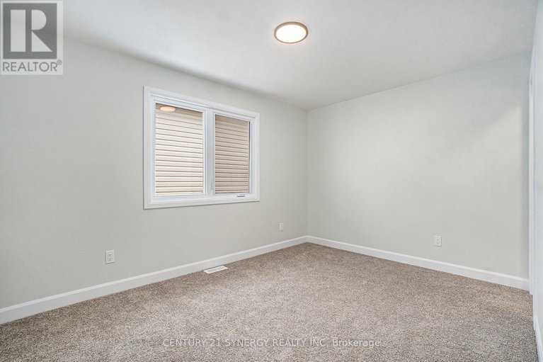 29100831/64-helen-street/north-stormont-finch-twp/north-stormont/ontario/K0A1R0_21