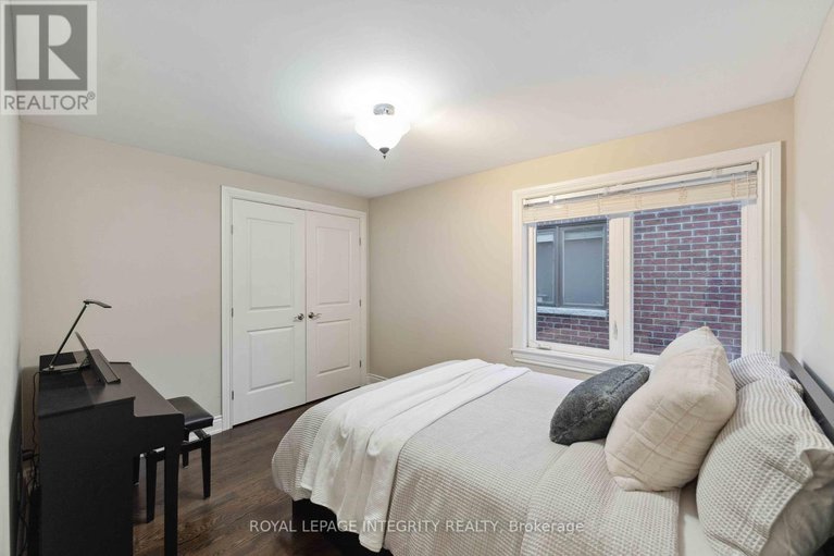28616420/612-besserer-street/sandy-hill/ottawa/ontario/K1N6C9_25