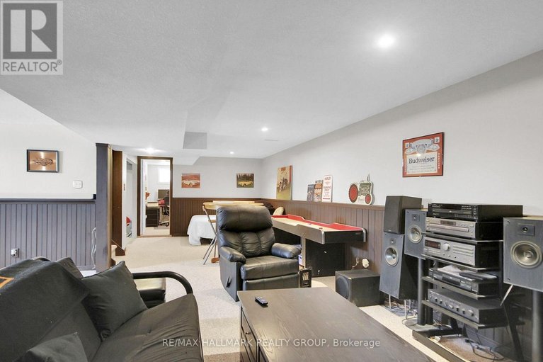 29530711/6151-malakoff-road/rideau-twp-south-to-roger-stevens-drive/ottawa/ontario/K0A2Z0_27