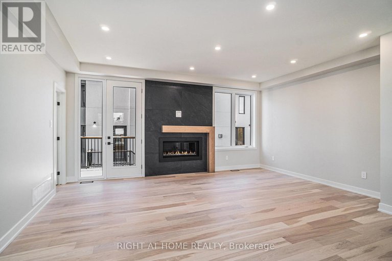 28471973/581-codds-road-n/cfb-rockcliffe-and-area/ottawa/ontario/K1K2G6_11