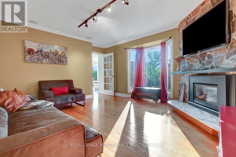 28895851/6-sellers-way/arlington-woods/ottawa/ontario/K2H7Y4_27
