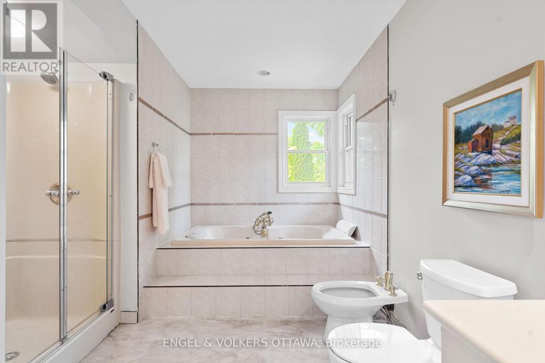 28726493/249-faircrest-road/alta-vistafaircrest-heights/ottawa/ontario/K1H5C9_24