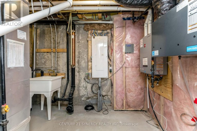 29583770/76-heirloom-street/riverside-southgloucester-glen/ottawa/ontario/K4M1B2_31