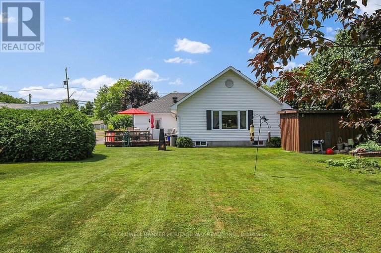 28712185/738-river-road-n/mcnabbraeside-twps/mcnabbraeside/ontario/K7S1R3_31