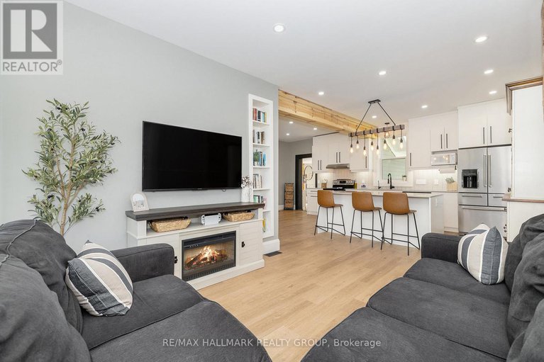 28634699/33-river-road/mcnabbraeside-twps/mcnabbraeside/ontario/K7S1R3_13
