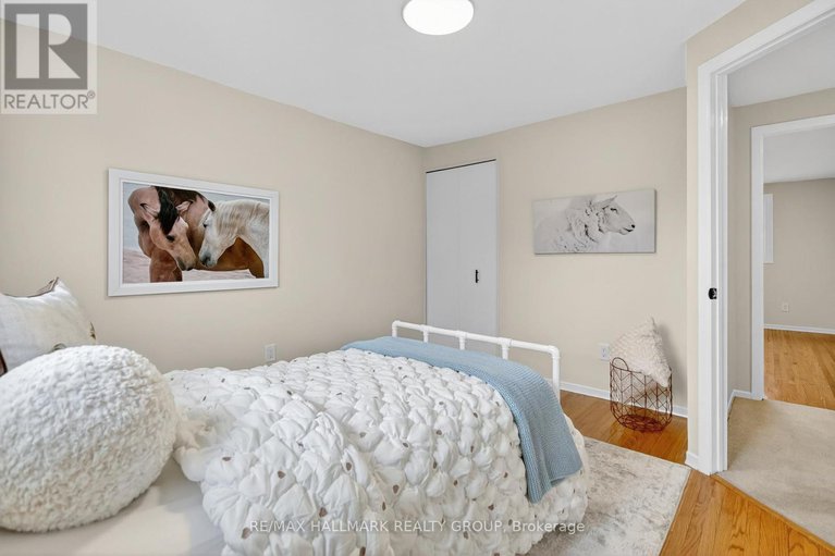 29129242/89-westpark-drive/blackburn-hamlet/ottawa/ontario/K1B3G4_33