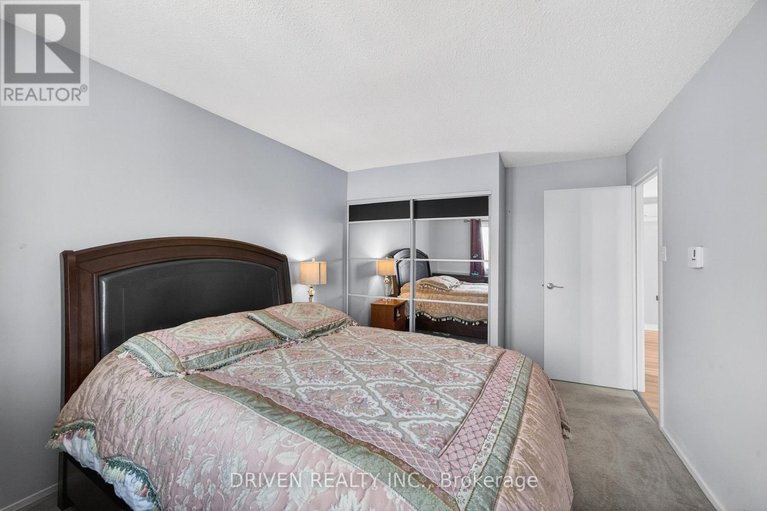 29534533/404-158-a-mcarthur-avenue/vanier/ottawa/ontario/K1L7E7_11