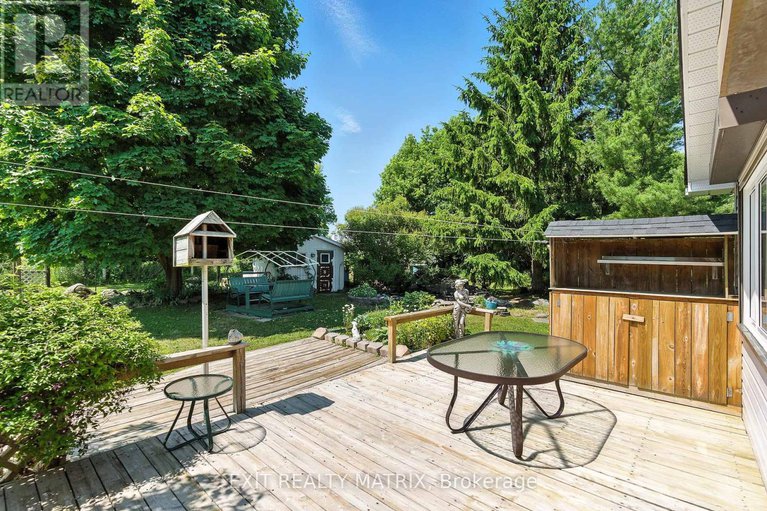 28525668/26-farmers-avenue/vankleek-hill/champlain/ontario/K0B1R0_27