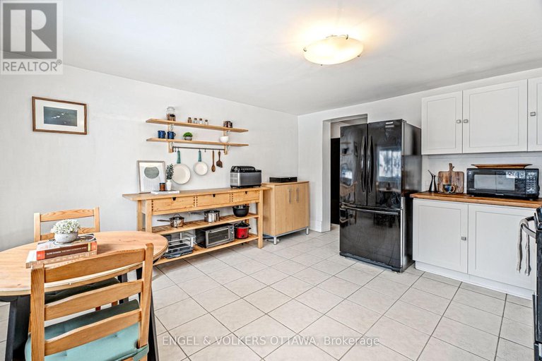 29306612/477-booth-street/west-centre-town/ottawa/ontario/K1R7L1_14