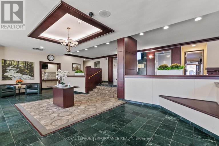 28967483/unit-407-200-lafontaine-avenue/vanier/ottawa/ontario/K1L8K8_2