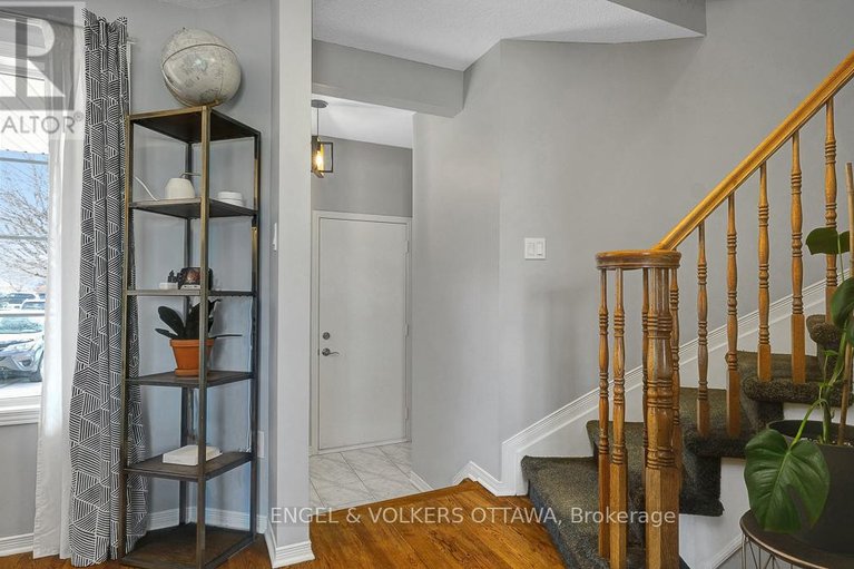 29642313/19-mullcraft-crescent/longfields/ottawa/ontario/K2J4P8_3