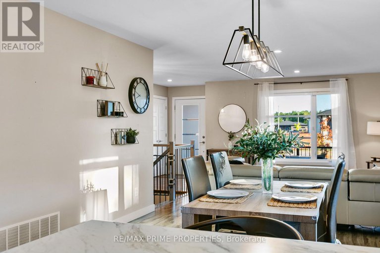 29399730/208-filion-street/embrun/russell/ontario/K0A1W0_19