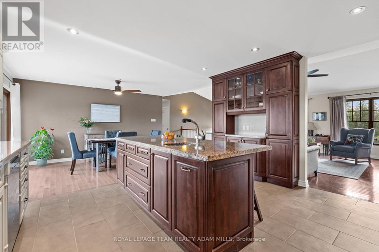 28991179/213-wagon-drive/dunrobin-shores/ottawa/ontario/K0A1T0_14
