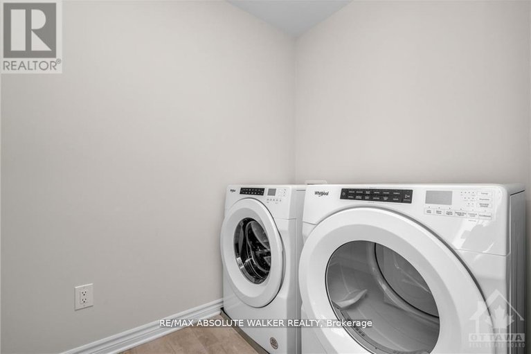 28242948/702-du-rivage-street/town-of-rockland/clarence-rockland/ontario/K4K0K1_26