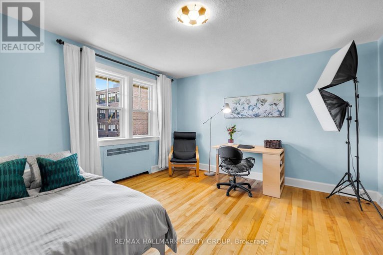 29014549/1-iona-street/ottawa-west/ottawa/ontario/K1Y3L6_28