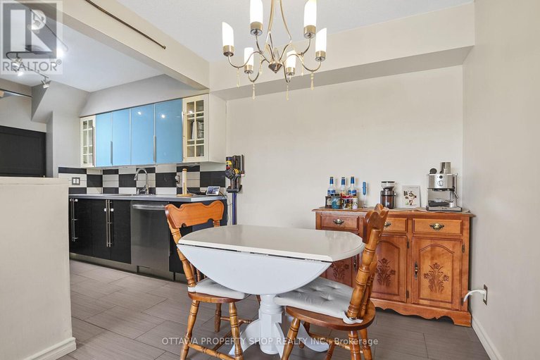 28550900/1f-banner-road/sheahan-estatestrend-village/ottawa/ontario/K2H8T3_3