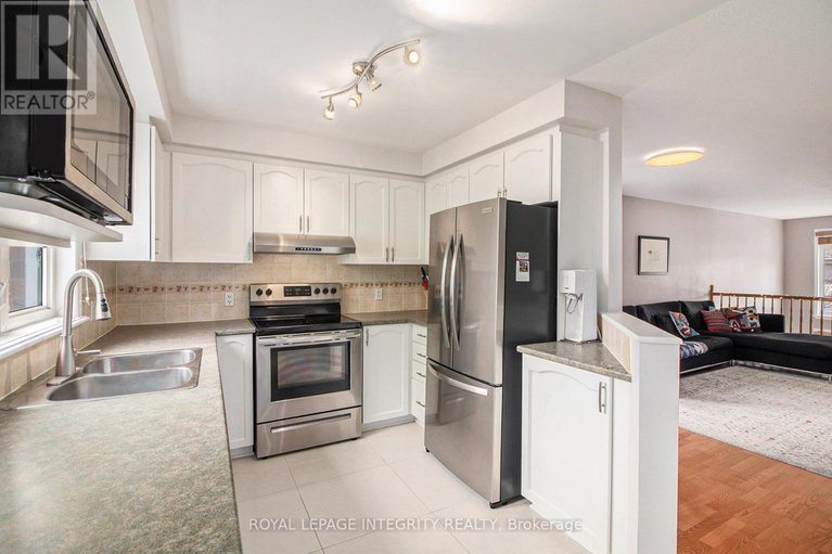 28546946/36-1512-walkley-road/heron-gateindustrial-park/ottawa/ontario/K1V2G7_14