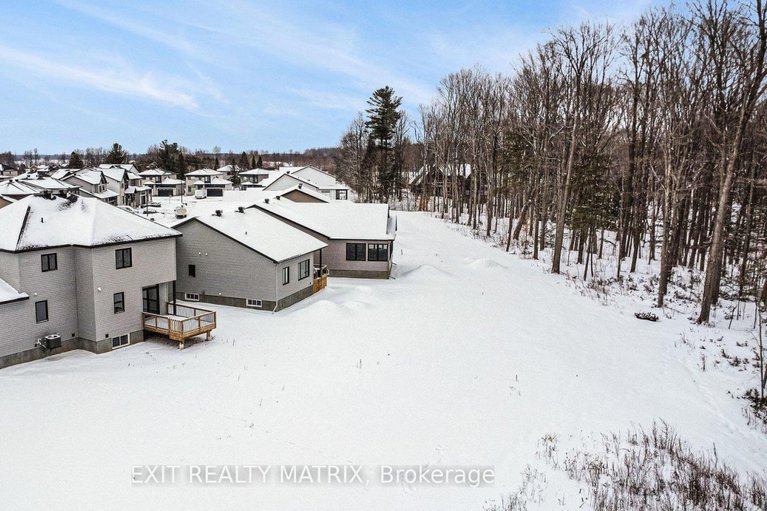 29259370/1355-fribourg-street/embrun/russell/ontario/K0A1W0_17