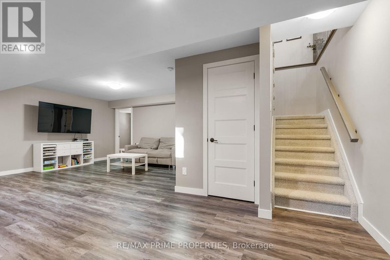 29565533/208-filion-street/embrun/russell/ontario/K0A1W0_34