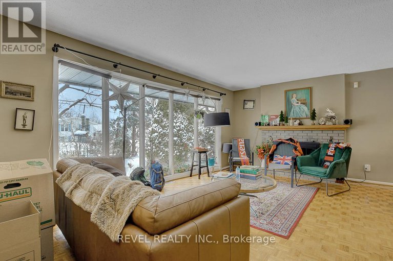 29181079/1752-kilborn-avenue/urbandale-acres/ottawa/ontario/K1H6N2_4