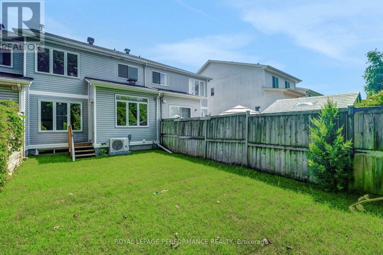 28598273/107-margrave-avenue/hunt-club-parkgreenboro/ottawa/ontario/K1T3Y1_44
