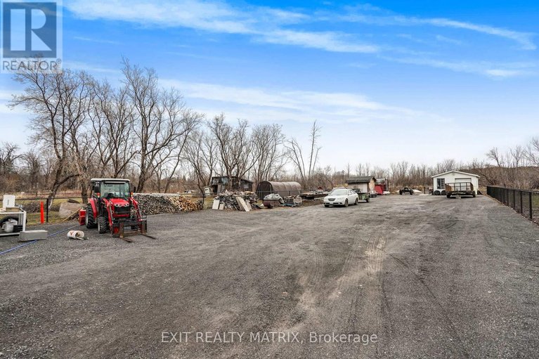 29241507/213-longueuil-street/lorignal/champlain/ontario/K0B1K0_29