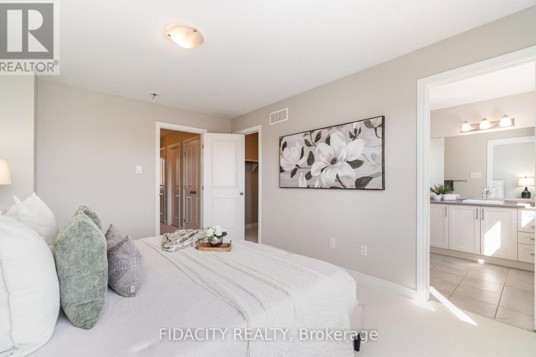 28939725/508-bulat-court/stittsville-north/ottawa/ontario/K2S0X6_16