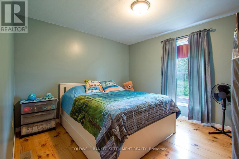 28566793/1221-drummond-con-1-concession/drummondnorth-elmsley-north-elmsley-twp/drummondnorth-elmsley/ontario/K7H3C3_24
