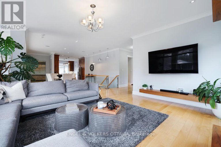 29037688/1296-bankfield-road/manotick-village-manotick-estates/ottawa/ontario/K4M1C4_9