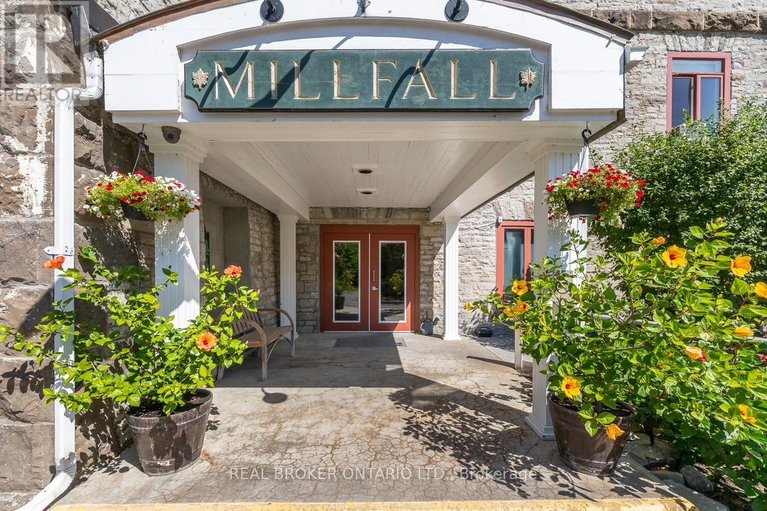 29142486/106-1-rosamond-street-e/almonte/mississippi-mills/ontario/K0A1A0_1