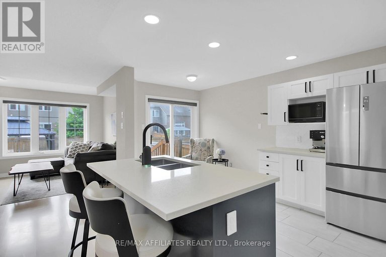 28463805/218-bookton-place/riverside-southgloucester-glen/ottawa/ontario/K1V1L9_7