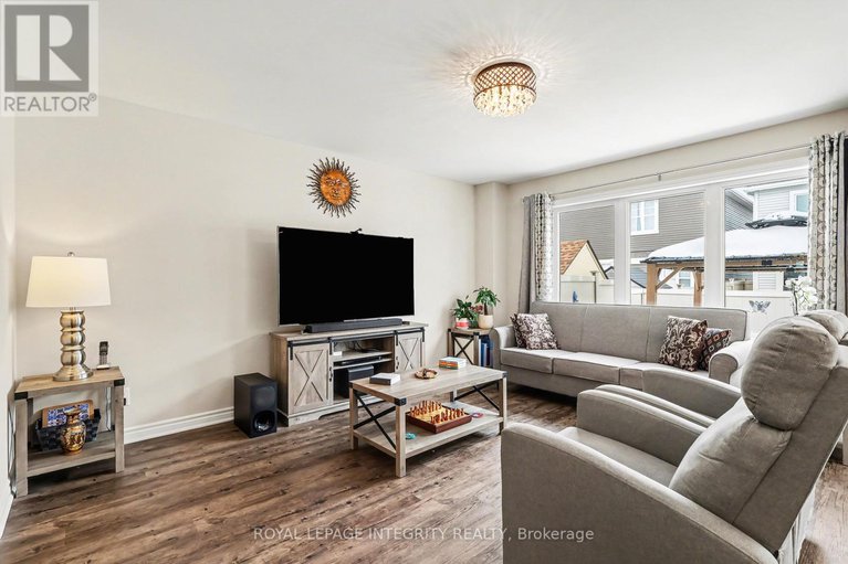 29390645/536-arum-terrace/avalon-west/ottawa/ontario/K4A1E6_5