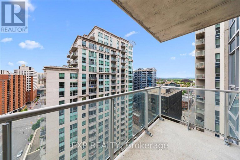 29234795/2009-195-besserer-street/sandy-hill/ottawa/ontario/K1N0B6_24