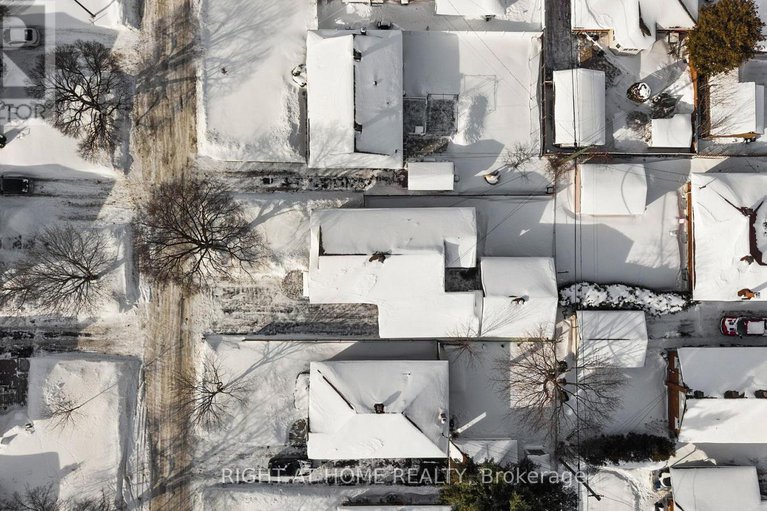 29357379/757-dickens-avenue/elmvale-acres/ottawa/ontario/K1G2X9_48