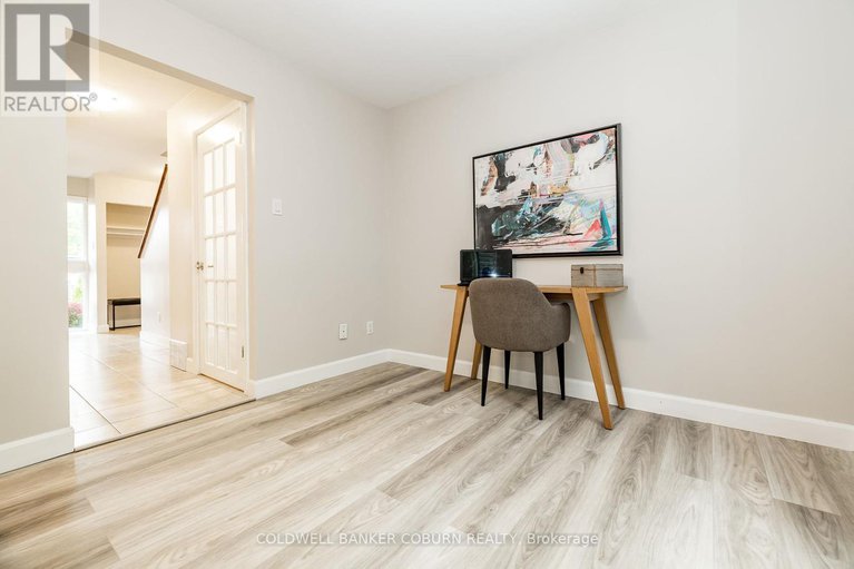 28928186/82-3659-aladdin-lane/blossom-parkkemp-parkfindlay-creek/ottawa/ontario/K1T1V5_16