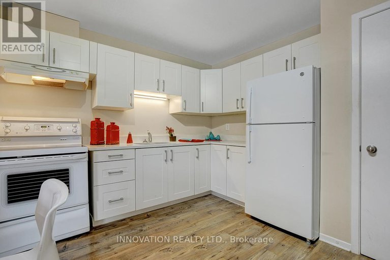 29144830/b-216-equestrian-drive/bridlewood/ottawa/ontario/K2M1E2_20