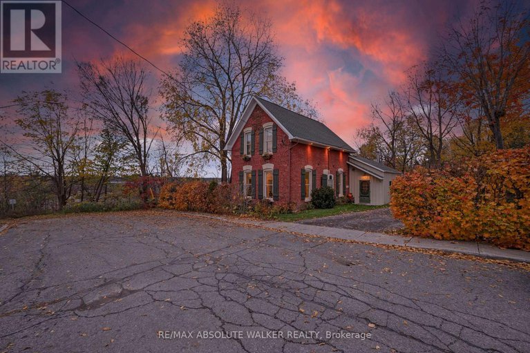 29162989/40-thomas-street/almonte/mississippi-mills/ontario/K0A1A0_38