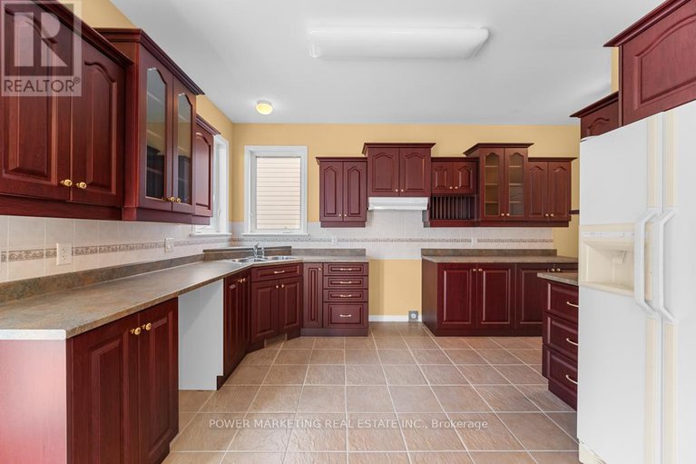 28367528/5-tierney-drive/longfields/ottawa/ontario/K2J4W2_11