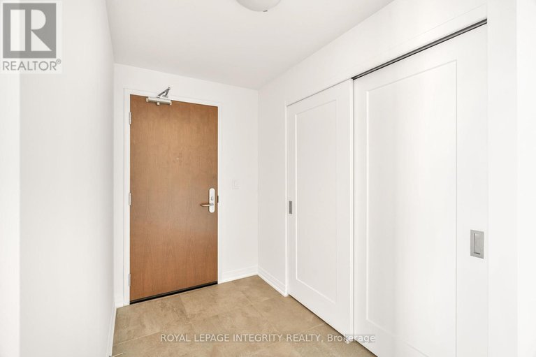 28943822/2902-805-carling-avenue/west-centre-town/ottawa/ontario/K1S5W9_5