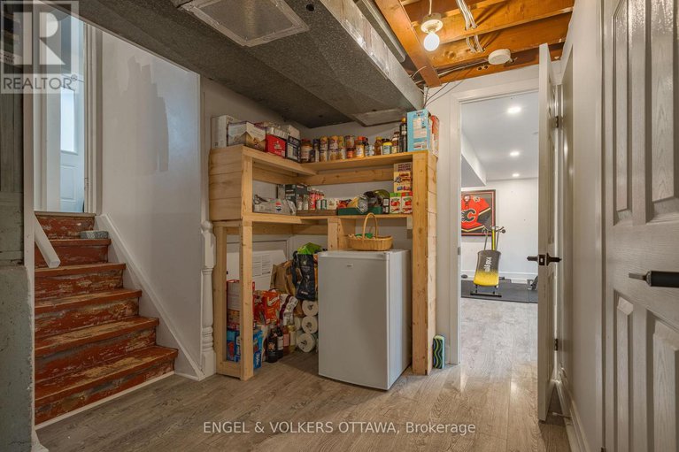 29063816/1147-gateway-road/parkway-park/ottawa/ontario/K2C2W8_22